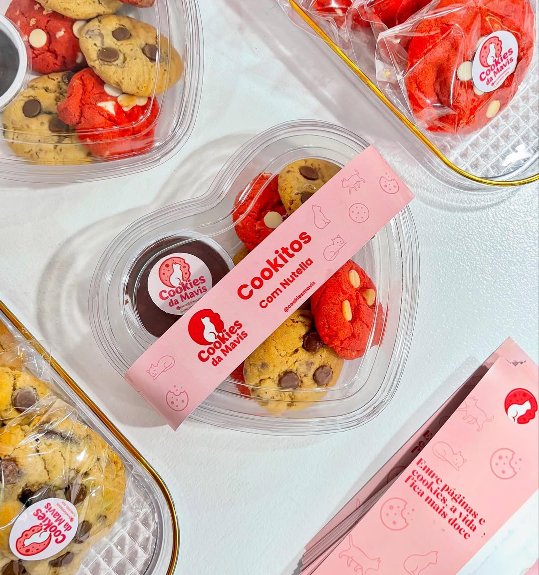 Cookitos com Nutella e embalagens rosas da Cookies da Mavis